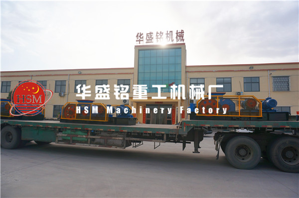 對(duì)輥破碎機(jī)發(fā)貨圖